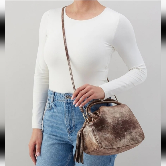 HOBO Darling Small Satchel - Picture 5 of 7